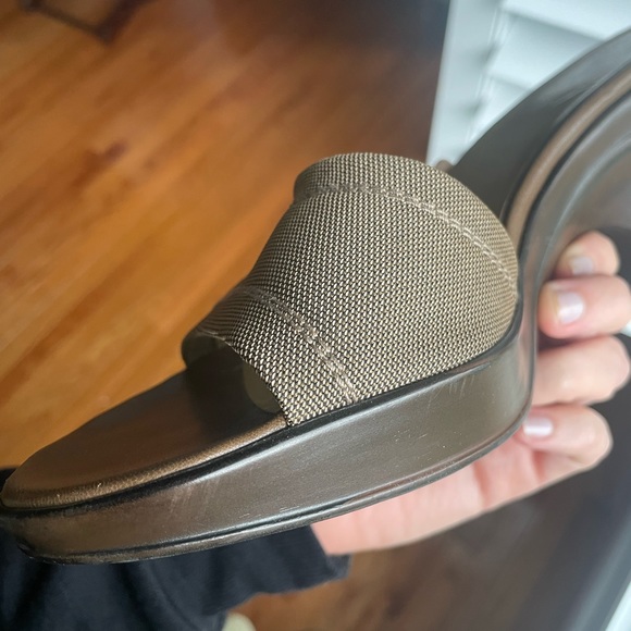 Stuart Weitzman heeled slides - Picture 15 of 16